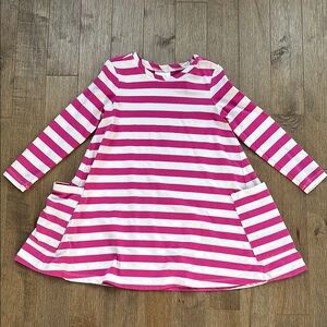 Hanna Andersson Trapeze Dress with Pockets - size 5